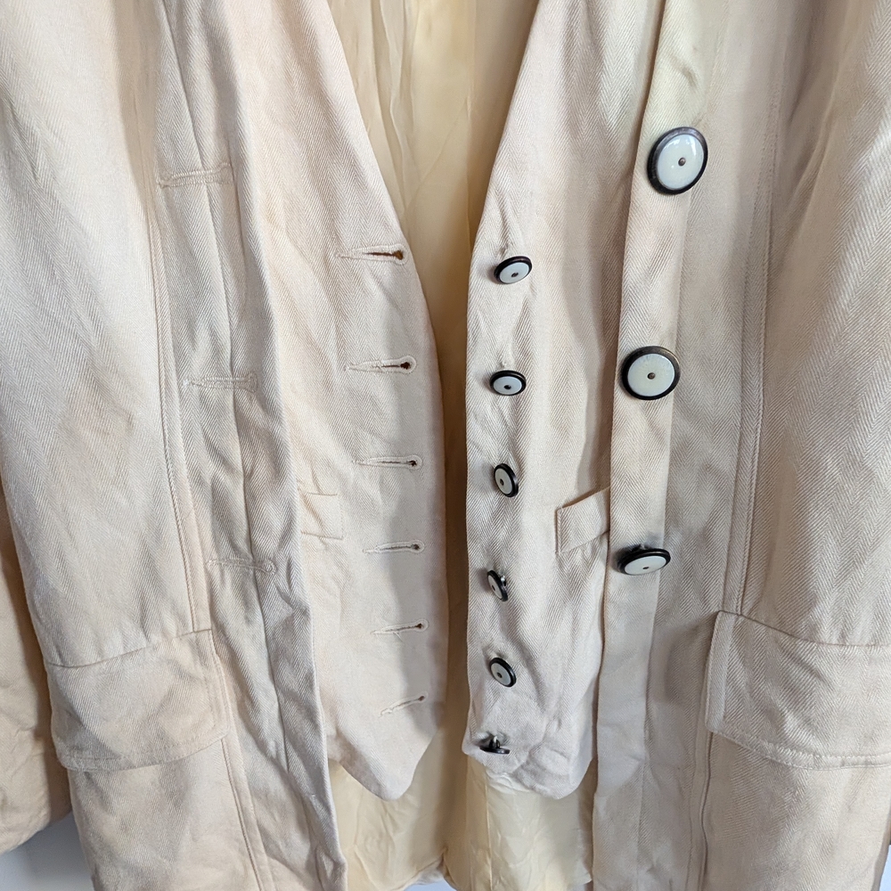 Women's Cream Blazer by WR - Picture 7 of 14